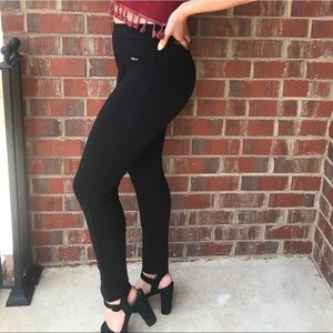 🔴 Comfy black leggings